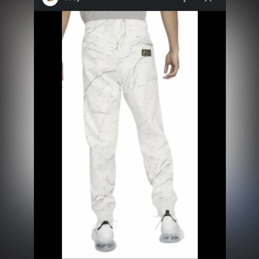 Nike gold joggers mens size XL‎